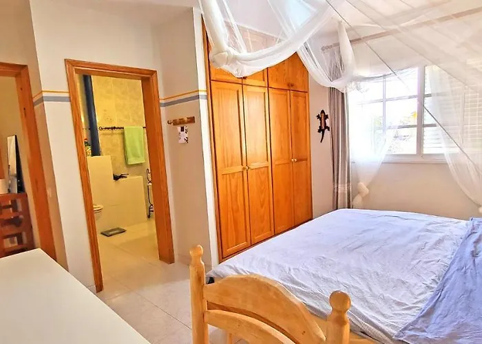 Casa La Isla - - Glasfaserinternet - Garten *