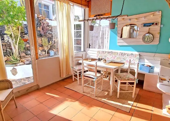 Casa La Isla - - Glasfaserinternet - Garten * Tarajalejo