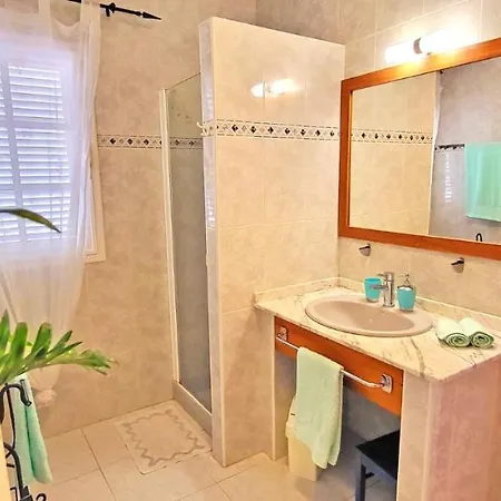 Casa La Isla - - Glasfaserinternet - Garten Apartamento *